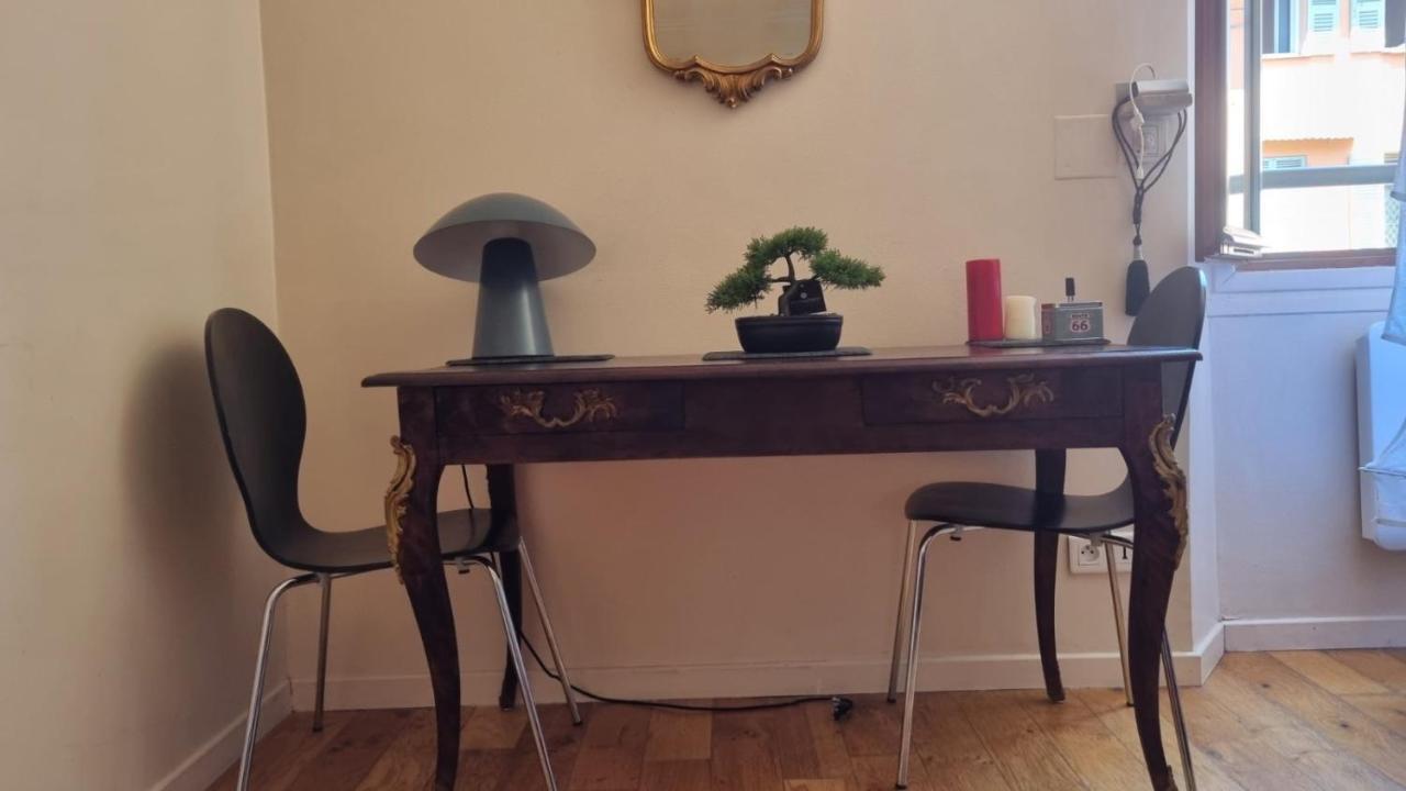 Appartement En Plein Coeur De Vieille Nice Exteriér fotografie